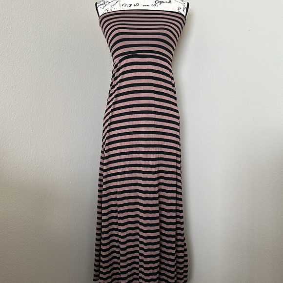 Tan / Black Striped Maxi Skirt - Picture 4 of 4